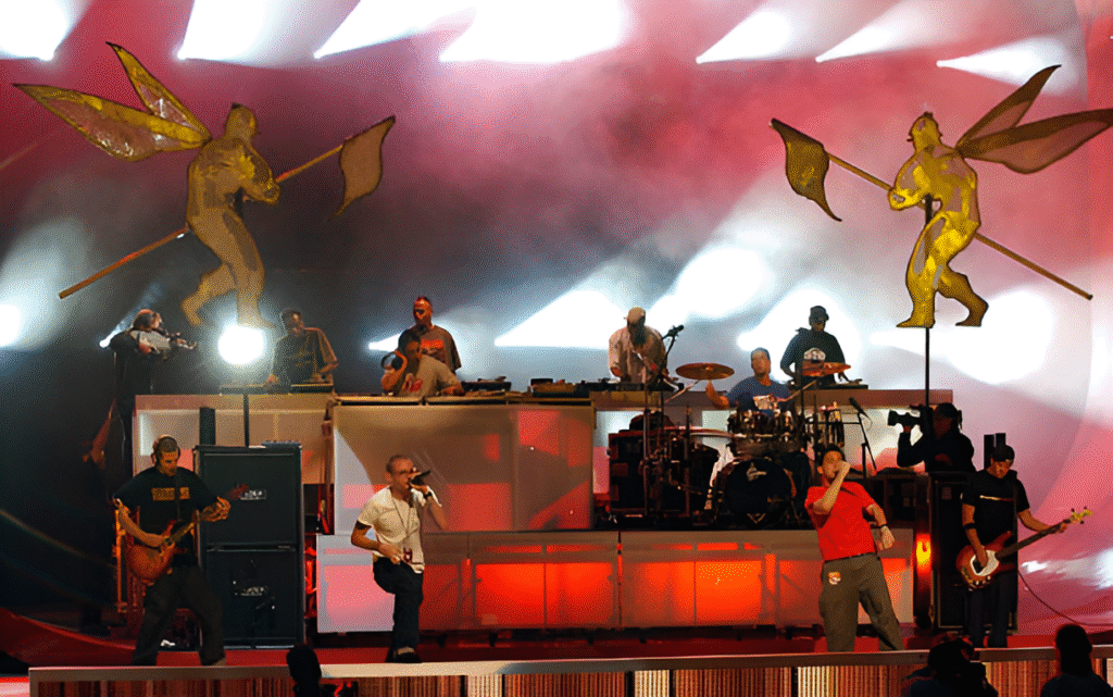 Linkin Park during 2001 MTV Video Music Awards