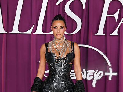 How Kim Kardashian Became Famous: 7 Key Turning Points in Her Rise to Fame